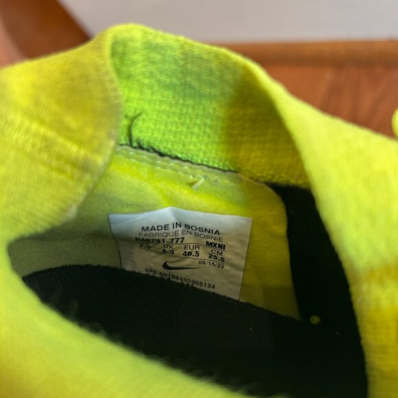 Nike Phantom GT Elite Soccer Cleats - 7.5 mens / 9 womens - Picture 8 of 8